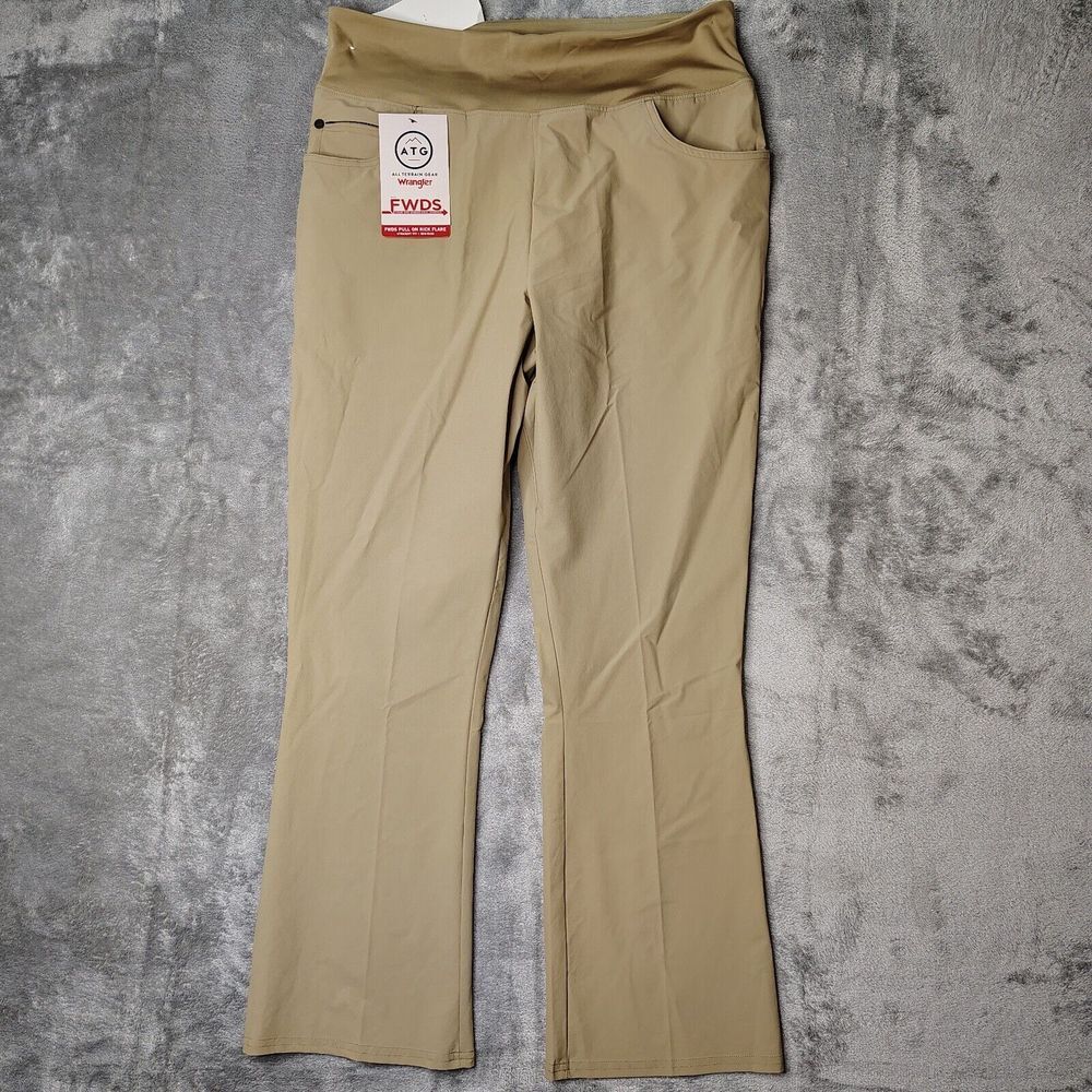 ATG by Wrangler‎ FWDS Pull-On Kick Flare Pant Womens Size 8 AVG Elmwood Beige